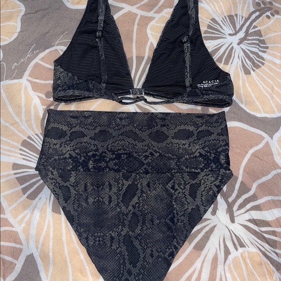 Sage Python Set - Picture 2 of 2